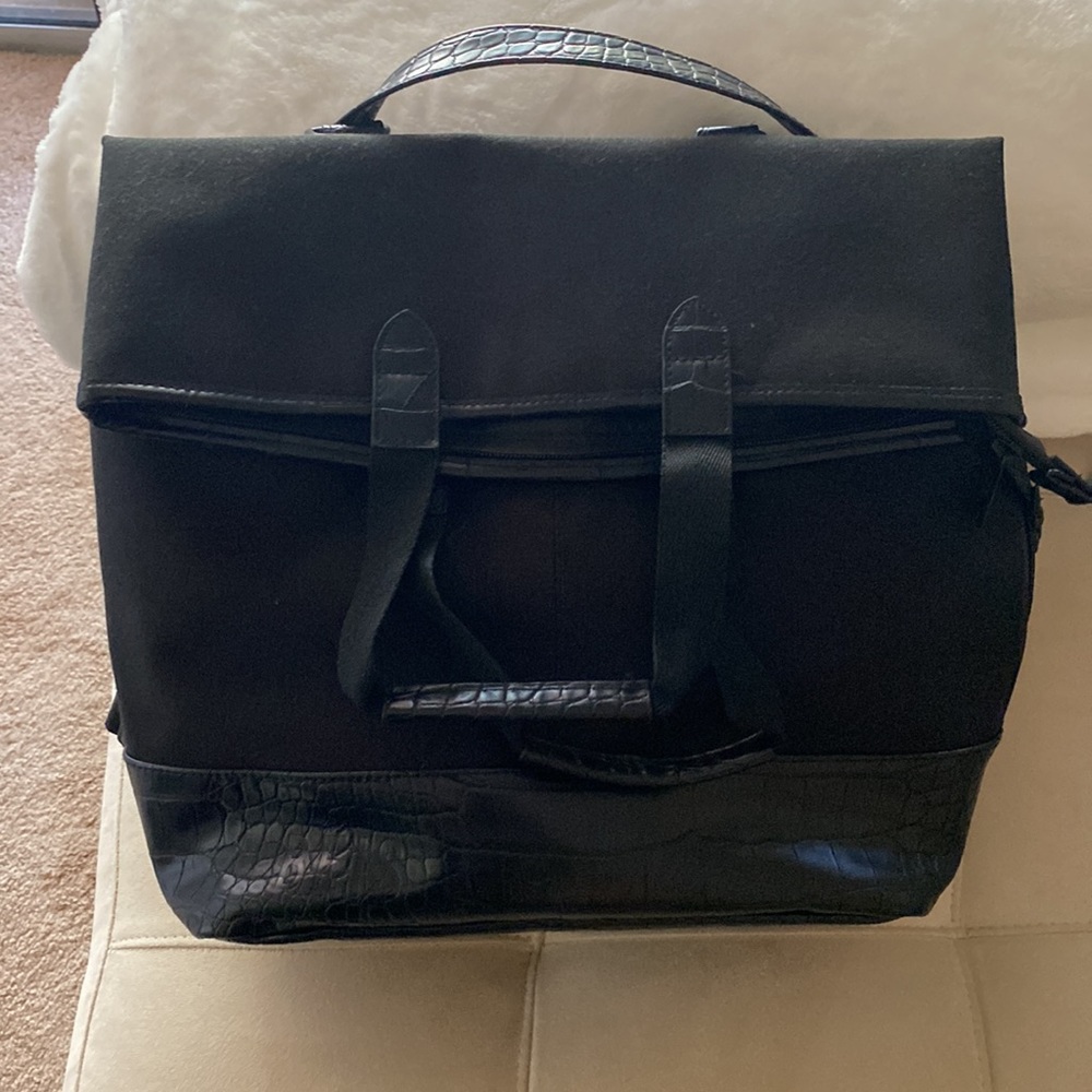 Beis convertible backpack